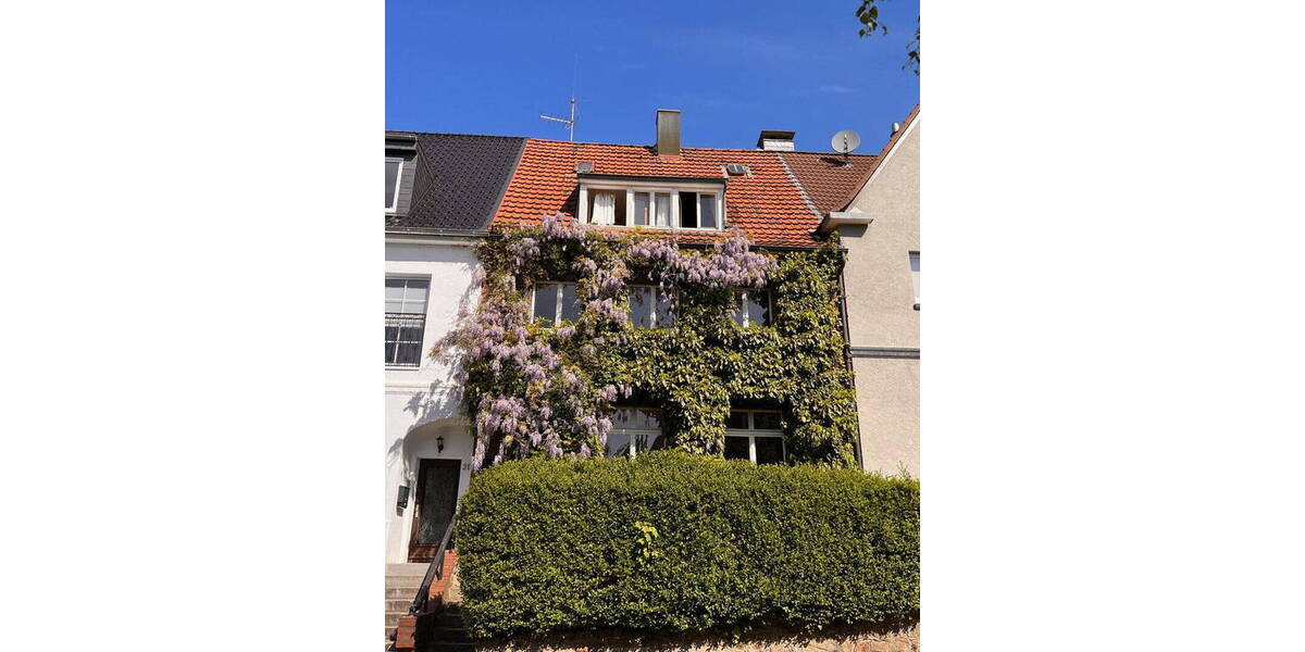 Reihenmittelhaus Wuppertal Barmen - 9 Zimmer, 168 m&sup2;, 345.000&euro; | Angebot:26450572