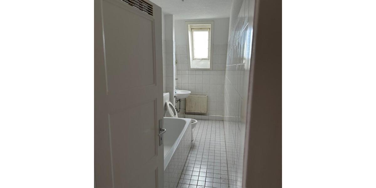 Dachgeschoßwohnung Wuppertal Gemarkung Langerfeld - 3 Zimmer, 66 m&sup2;, 490&euro; | Angebot:25144479