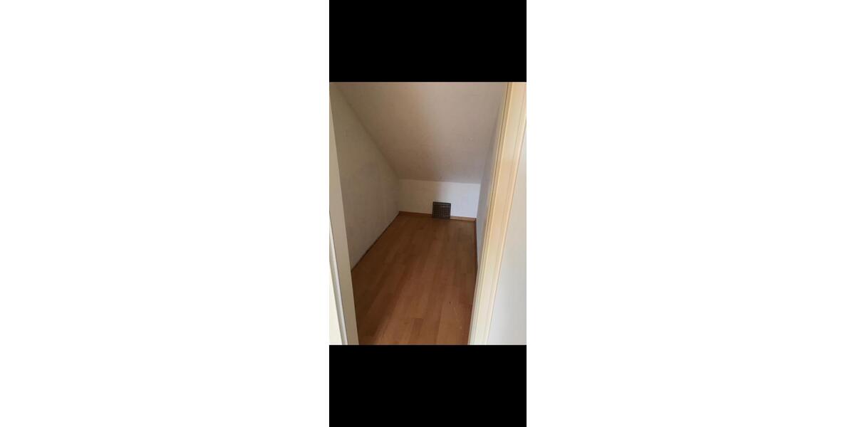 Dachgeschoßwohnung Dortmund Eving - 3.5 Zimmer, 89 m&sup2;, 800&euro; | Angebot:26483920