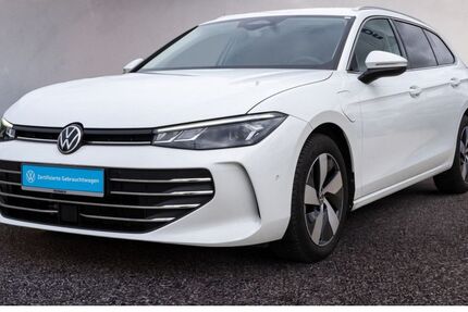 VW Passat 12.425 km 34.440 &euro; Menden 58706