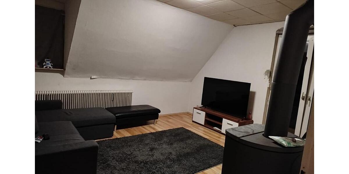 Etagenwohnung Altena - 4 Zimmer, 110 m&sup2;, 1.000&euro; | Angebot:24813241