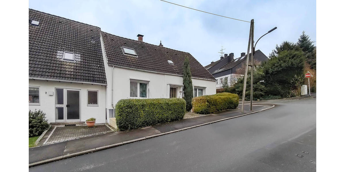 Einfamilienhaus Witten Rüdinghausen - 7 Zimmer, 142 m&sup2;, 349.000&euro; | Angebot:25665727