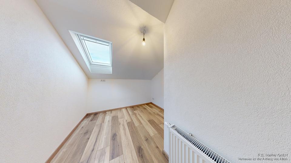 Dachgeschoßwohnung Werdohl - 4.5 Zimmer, 92 m&sup2;, 644&euro; | Angebot:18858047