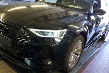Audi e-tron 40.742 km 42.843 &euro; Hagen 58091