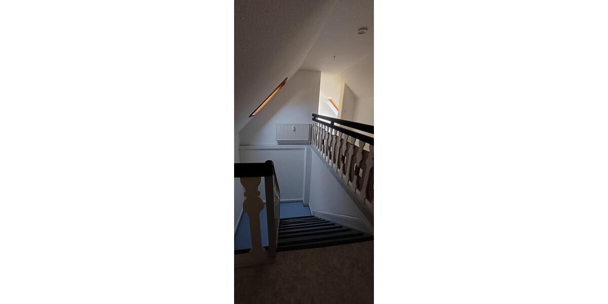 Dachgeschoßwohnung Lüdenscheid Staberg - 3 Zimmer, 80 m&sup2;, 460&euro; | Angebot:25882216