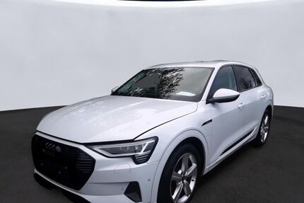 Audi e-tron 26.191 km 28.865 &euro; Hagen 58091