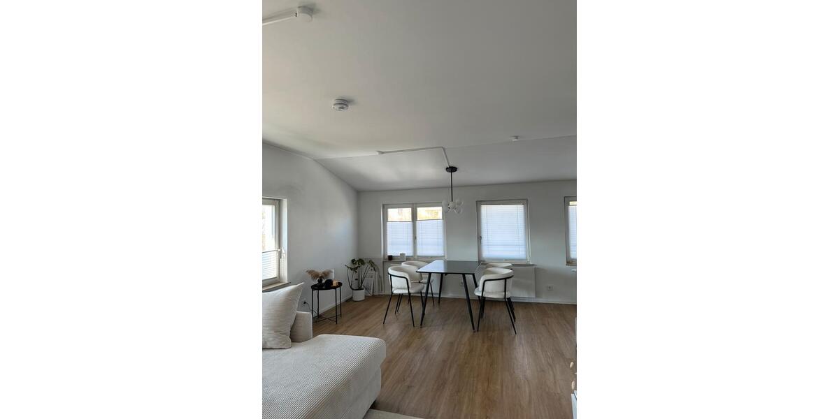 Dachgeschoßwohnung Lüdenscheid Staberg - 1.5 Zimmer, 45 m&sup2;, 472&euro; | Angebot:25962566