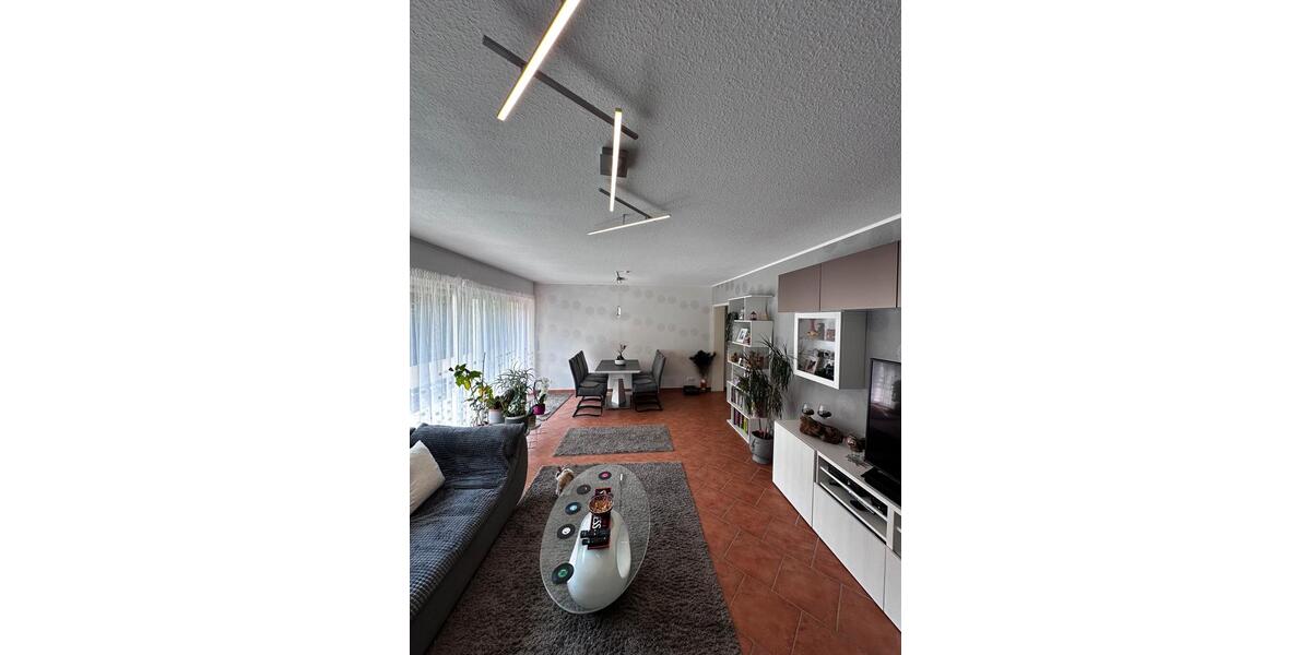 Etagenwohnung Lüdenscheid Staberg - 3 Zimmer, 84 m&sup2;, 215.000&euro; | Angebot:24347311