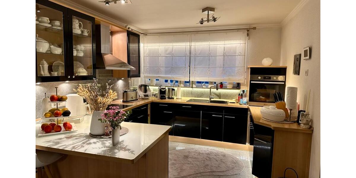 Doppelhaushälfte Schwelm - 4 Zimmer, 156 m&sup2;, 550.000&euro; | Angebot:27534342
