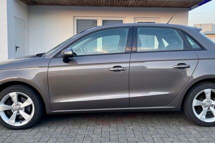 Audi A1 164.000 km 8.500 &euro; Wipperfürth 51688