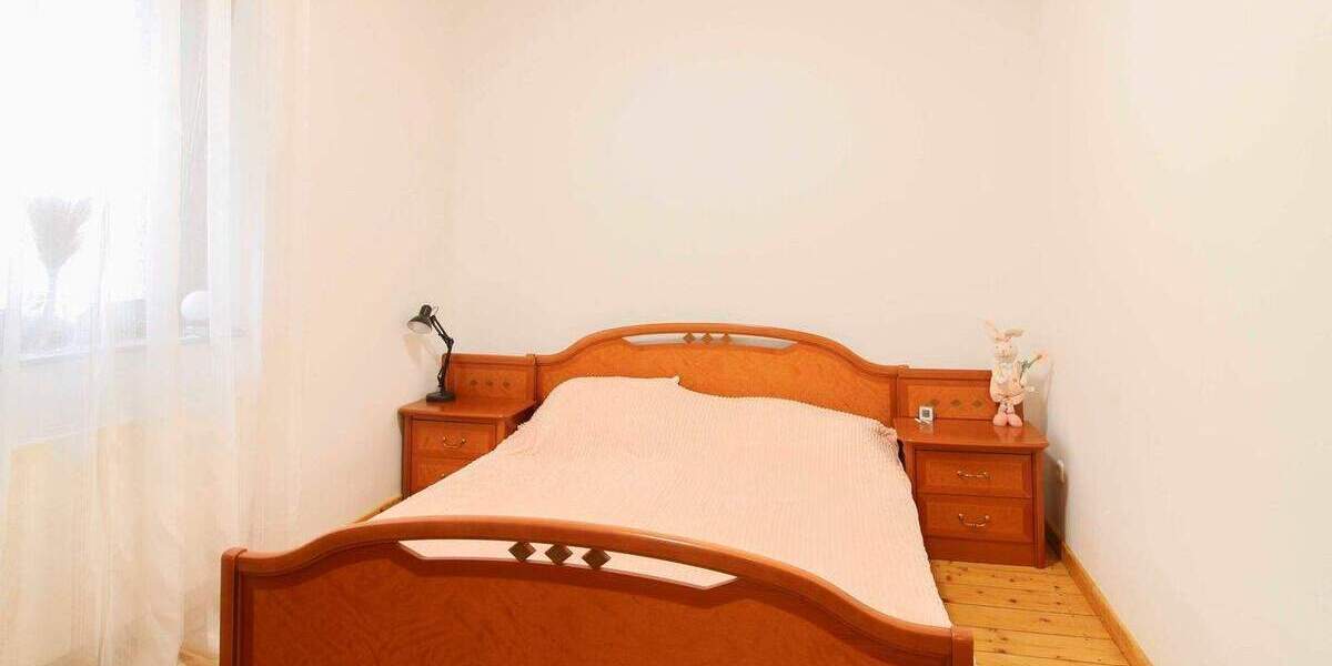 Etagenwohnung Hattingen Niederbonsfeld - 3 Zimmer, 83 m&sup2;, 149.000&euro; | Angebot:25717121