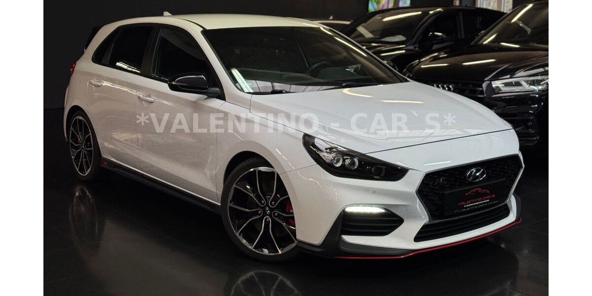 Hyundai i30 59.879 km 24.999 &euro; Radevormwald 42477