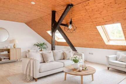 Haus Hemer - 9 Zimmer, 206 m&sup2;, 250.000&euro; | Angebot:26754516