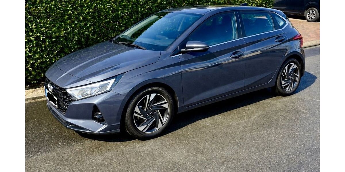 Hyundai i20 22.150 km 14.900 &euro; Waltrop 45731