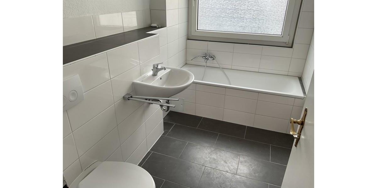 Etagenwohnung Iserlohn - 3 Zimmer, 79 m&sup2;, 584&euro; | Angebot:24912366