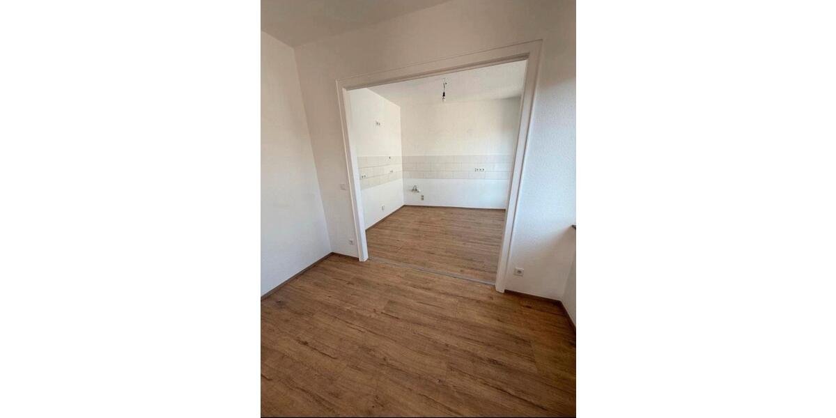 Etagenwohnung Wuppertal Gemarkung Langerfeld - 2 Zimmer, 65 m&sup2;, 560&euro; | Angebot:26699615