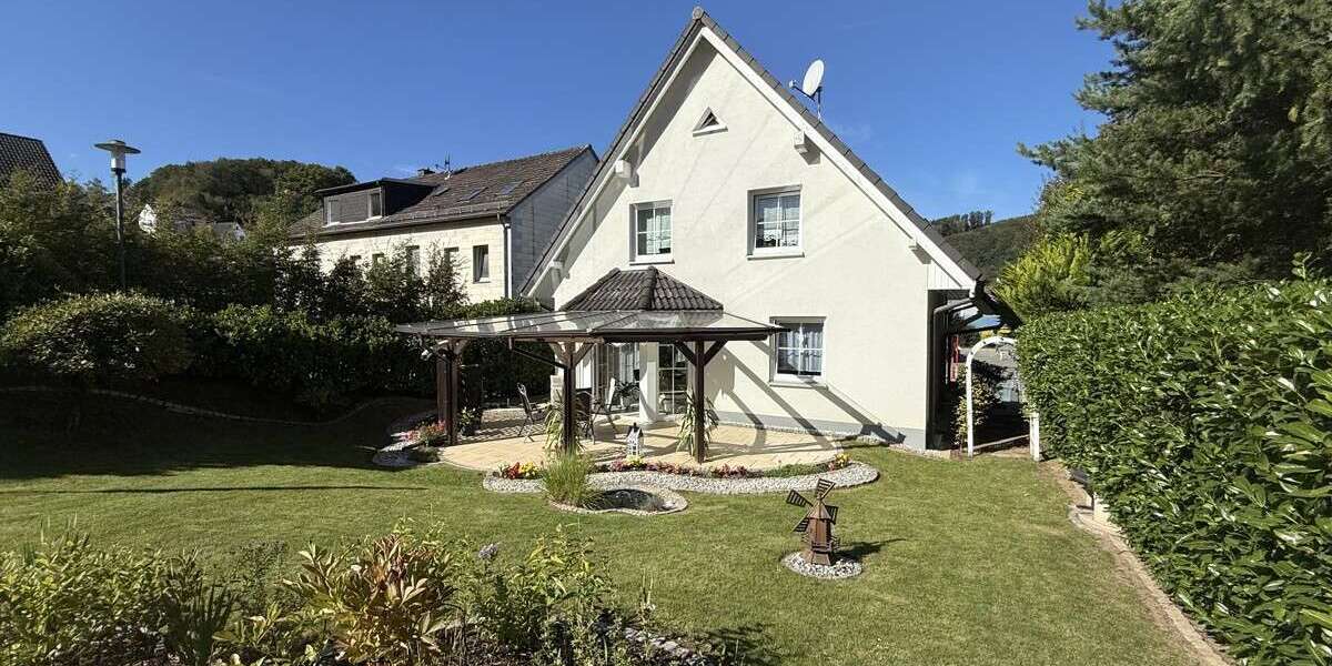 Einfamilienhaus Werdohl / Kleinhammer Kleinhammer - 5 Zimmer, 126 m&sup2;, 395.000&euro; | Angebot:27522783