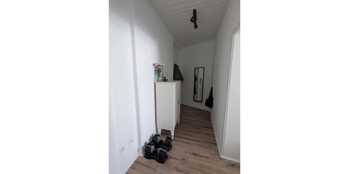 Etagenwohnung Dortmund - 2 Zimmer, 62 m&sup2;, 750&euro; | Angebot:25993010