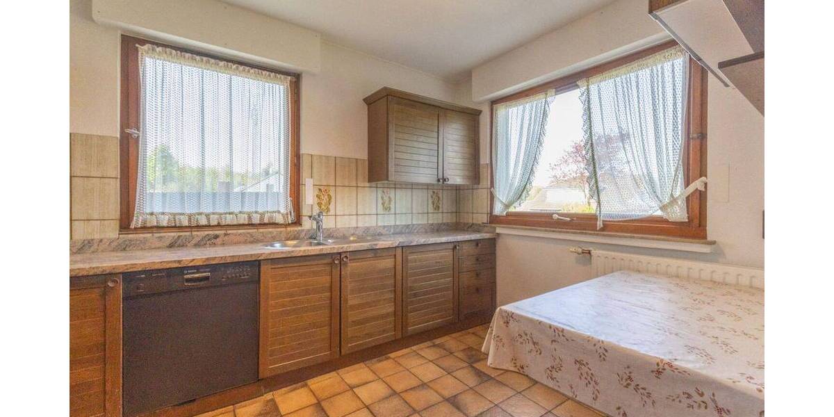Einfamilienhaus Menden Mitte - 5 Zimmer, 122 m&sup2;, 215.000&euro; | Angebot:26486387