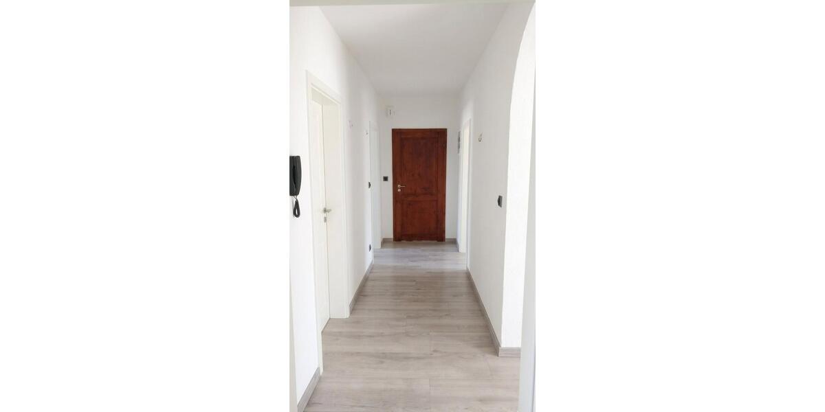 Dachgeschoßwohnung Hemer - 3 Zimmer, 65 m&sup2;, 550&euro; | Angebot:26005065