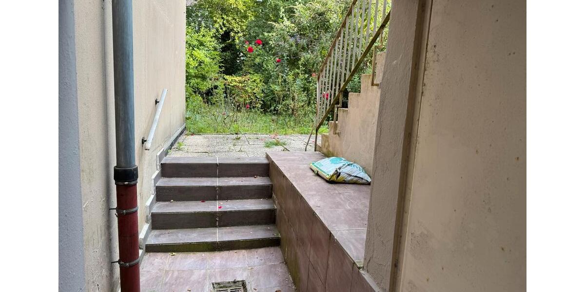 Erdgeschoßwohnung Dortmund - 6 Zimmer, 160 m&sup2;, 1.760&euro; | Angebot:25979667