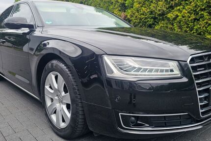Audi A8 130.000 km 20.790 &euro; Kamen 59174