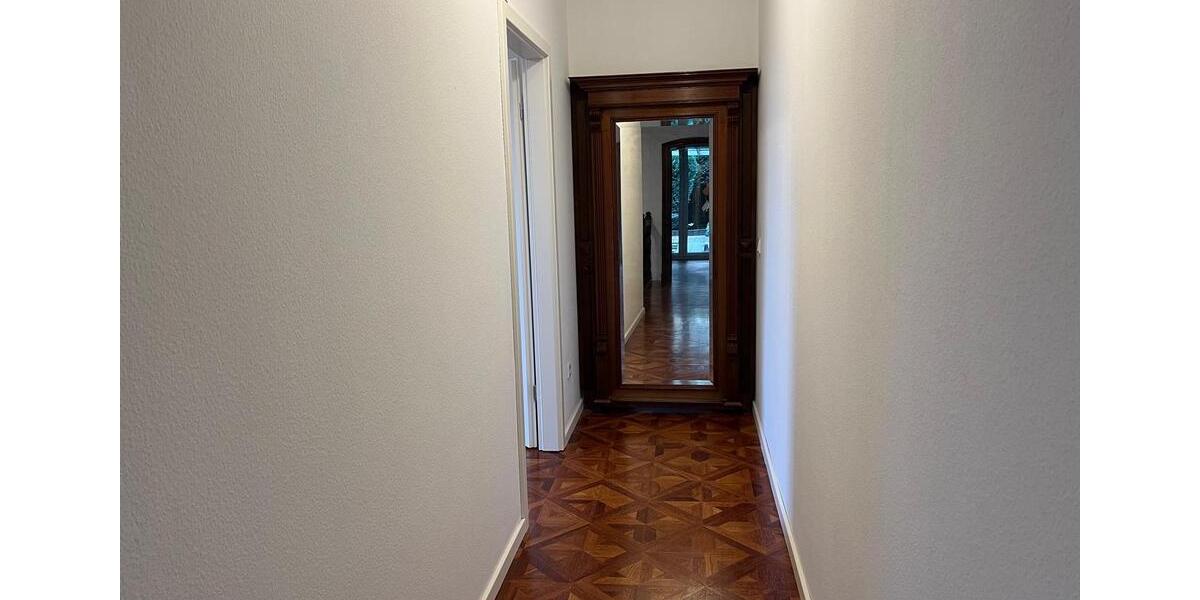 Erdgeschoßwohnung Wuppertal Brill - 4 Zimmer, 174 m&sup2;, 349.000&euro; | Angebot:24352397