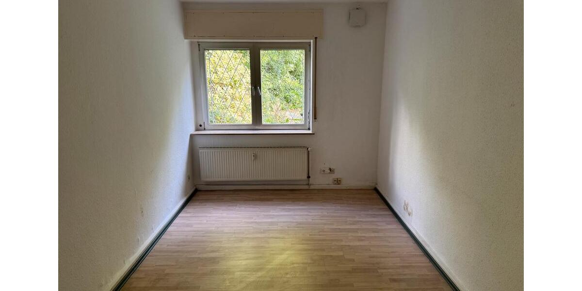 Erdgeschoßwohnung Dortmund - 6 Zimmer, 160 m&sup2;, 1.760&euro; | Angebot:25979667
