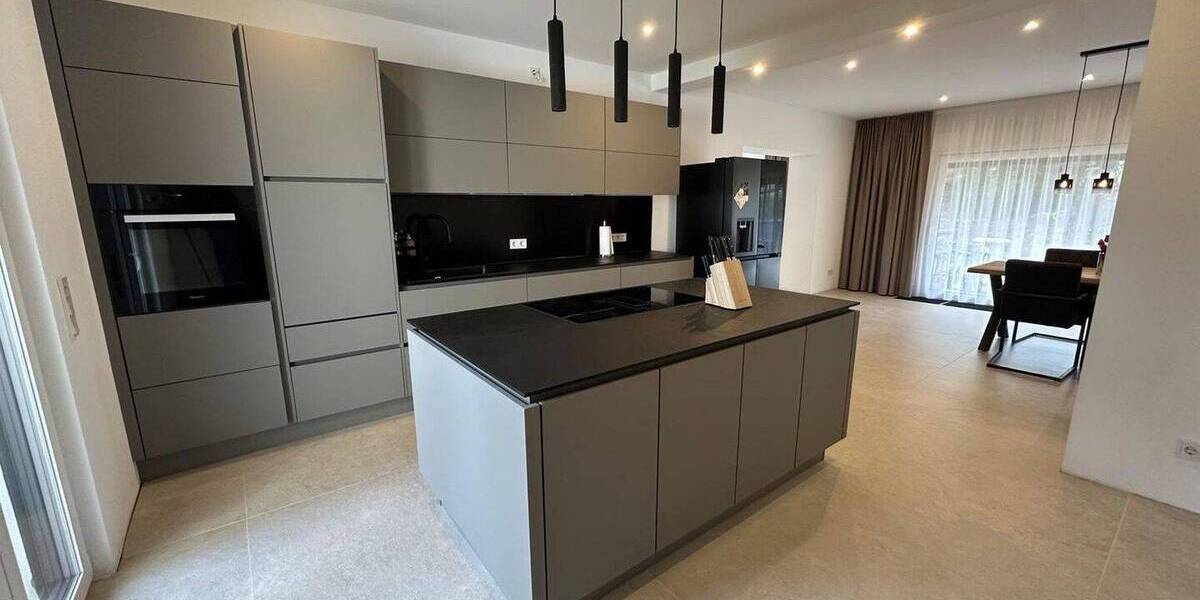 Mehrfamilienhaus, Wohnhaus Hemer Deilinghofen - 7 Zimmer, 437 m&sup2;, 639.000&euro; | Angebot:26092846