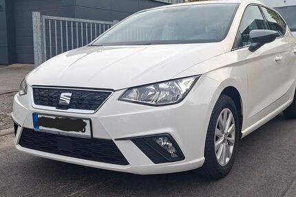 Seat Ibiza 125.133 km 8.000 &euro; Remscheid 42853