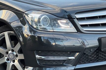 Mercedes-Benz C 250 127.520 km 14.990 &euro; Remscheid 42859