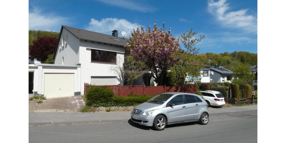 Etagenwohnung Lüdenscheid Augustenthal - 3 Zimmer, 80 m&sup2;, 590&euro; | Angebot:27626547