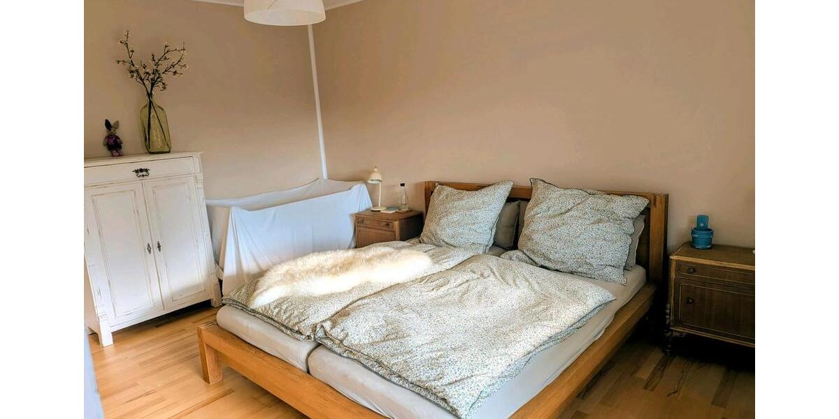 Doppelhaushälfte Bochum Bochum-Ost - 9 Zimmer, 170 m&sup2;, 600.000&euro; | Angebot:25945103