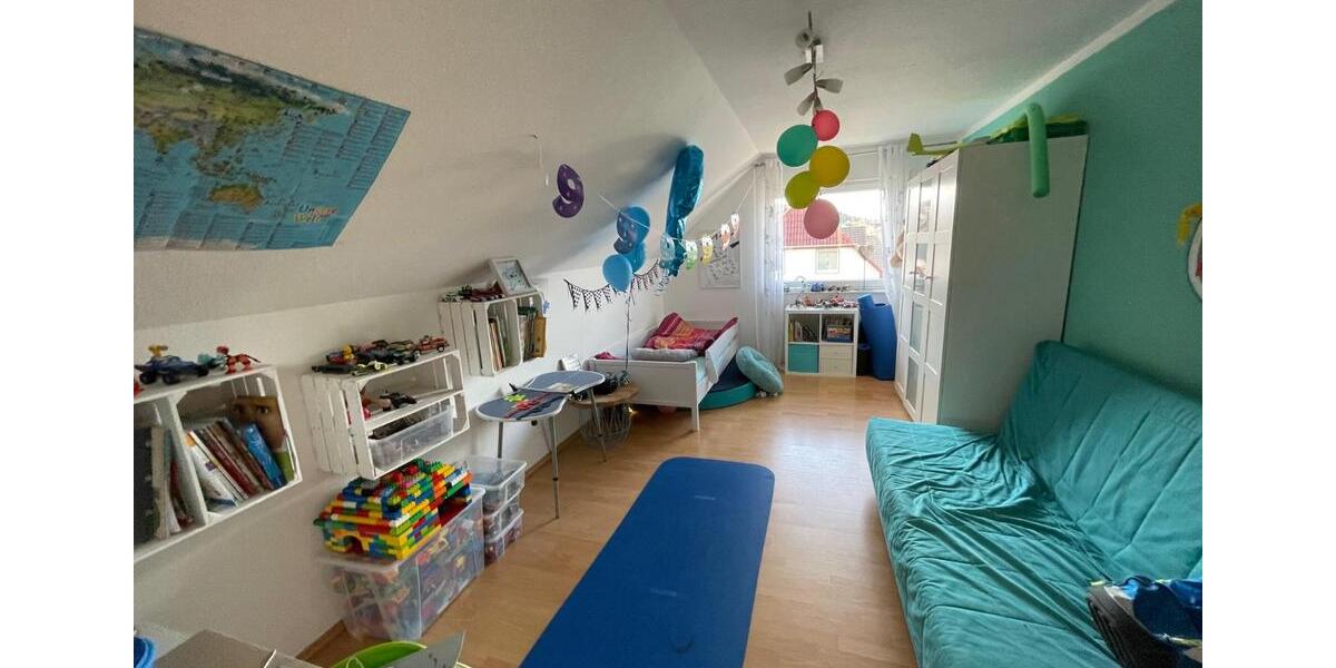 Etagenwohnung Wipperfürth - 5 Zimmer, 163 m&sup2;, 1.490&euro; | Angebot:25648655