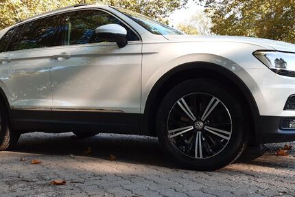 VW Tiguan 89.500 km 22.700 &euro; Dortmund 44269