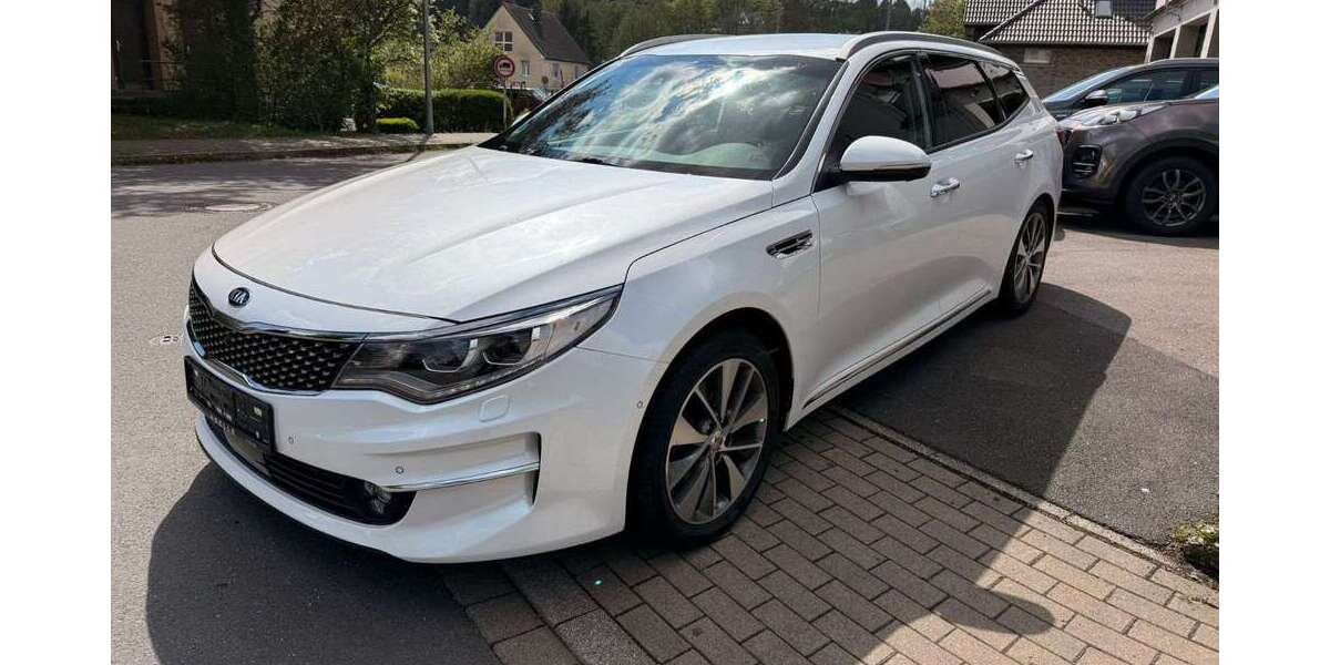 Kia Optima 173.900 km 9.999 &euro; Lüdenscheid 58515