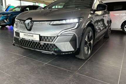 Renault Megane E-Tech 2.159 km 37.998 &euro; Dortmund 44145