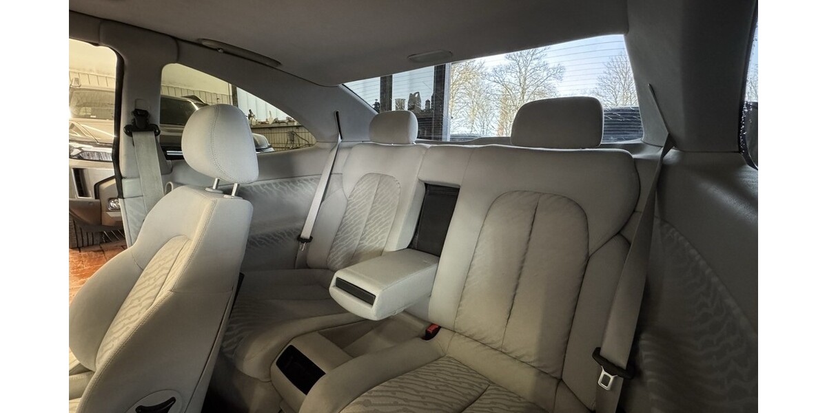 Mercedes-Benz CLK 230 247.000 km 2.000 &euro; Wuppertal 42275