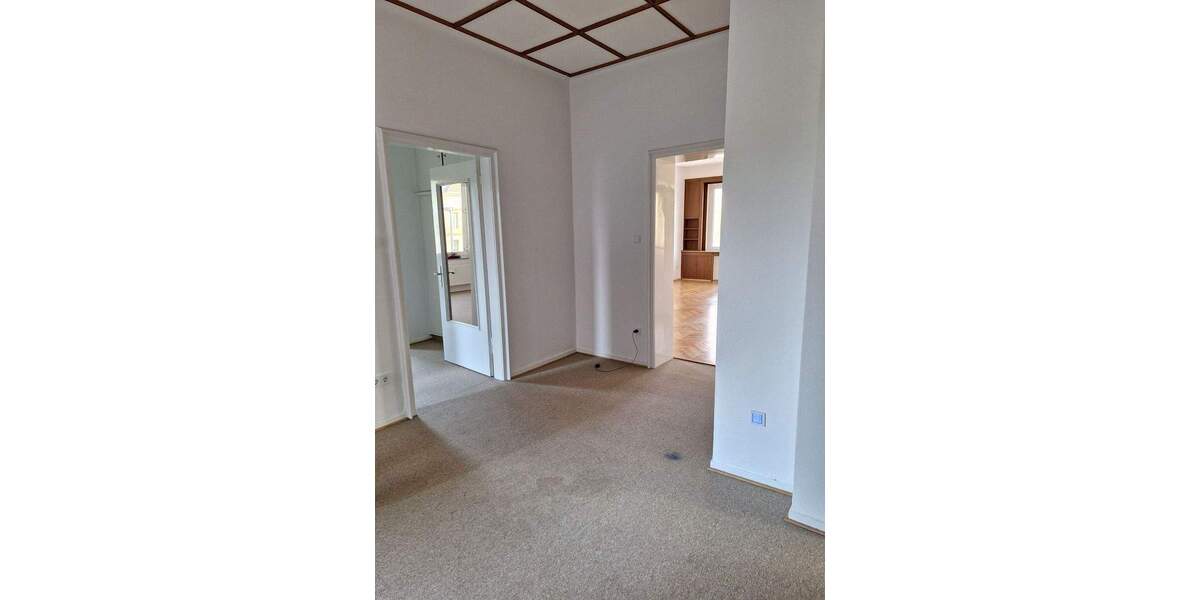 Etagenwohnung Bochum Ehrenfeld - 4 Zimmer, 166 m&sup2;, 1.530&euro; | Angebot:25665742