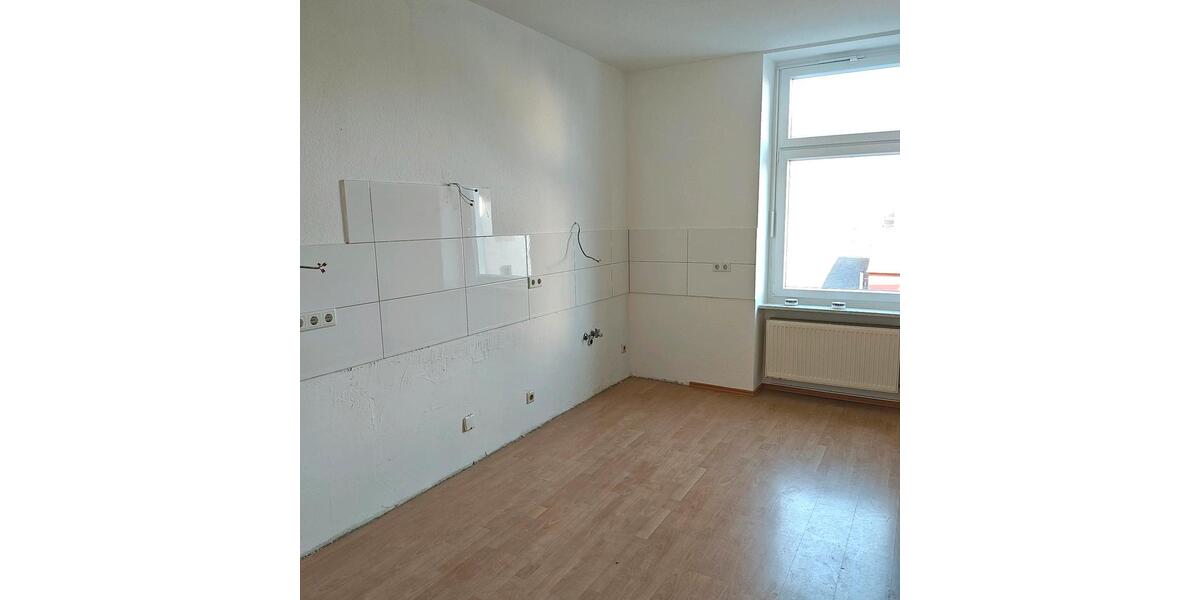 Erdgeschoßwohnung Breckerfeld - 4 Zimmer, 130 m&sup2;, 1.330&euro; | Angebot:24851478