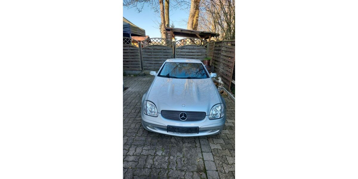 Mercedes-Benz SLK 200 171.000 km 2.850 &euro; Fröndenberg 58730