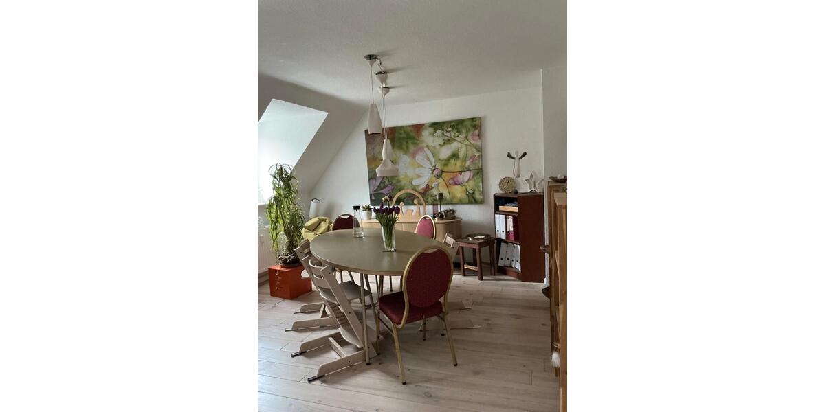 Dachgeschoßwohnung Hagen Hagen-Mitte - 5 Zimmer, 122 m&sup2;, 760&euro; | Angebot:26606044