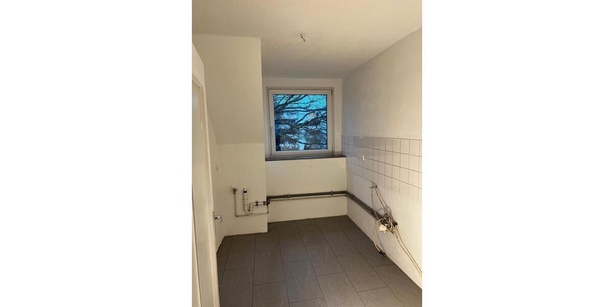 Dachgeschoßwohnung Lüdenscheid Staberg - 3 Zimmer, 69 m&sup2;, 500&euro; | Angebot:26663116