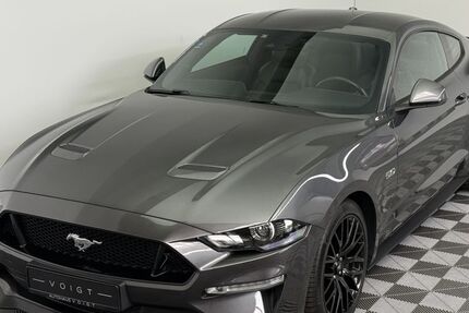 Ford Mustang 87.600 km 38.900 &euro; Radevormwald 42477