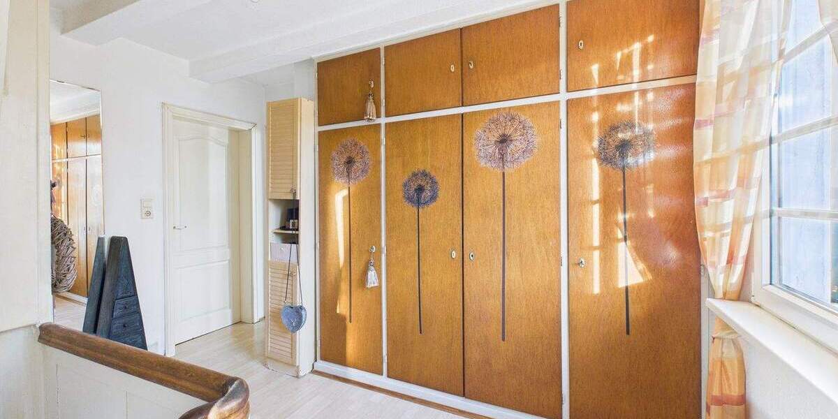 Einfamilienhaus Wuppertal Cronenberg - 1 Zimmer, 188 m&sup2;, 399.000&euro; | Angebot:25686399