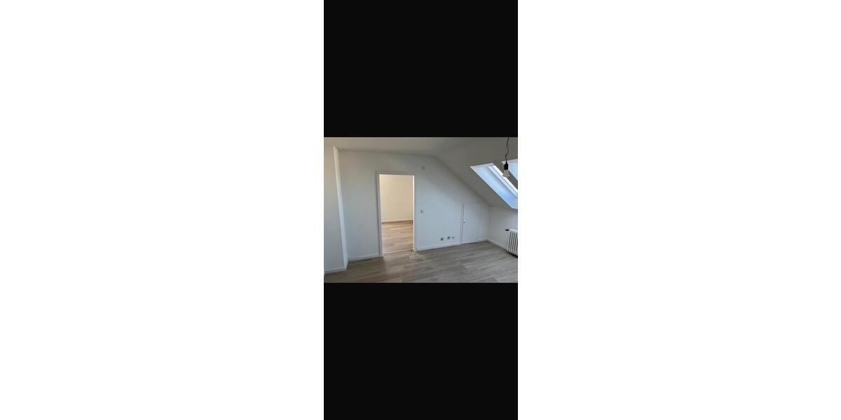 Dachgeschoßwohnung Radevormwald - 2 Zimmer, 41 m&sup2;, 399&euro; | Angebot:26539774