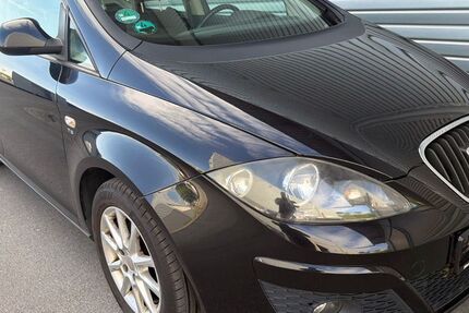 Seat Altea 125.000 km 3.990 &euro; Wuppertal 42285