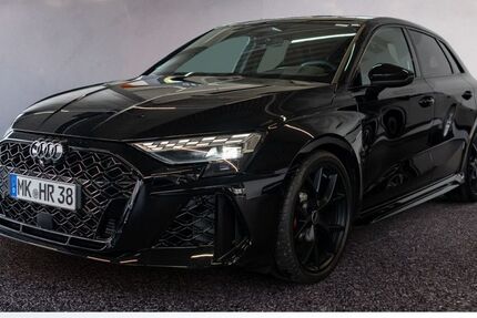 Audi RS3 7.999 km 65.580 &euro; Menden 58706