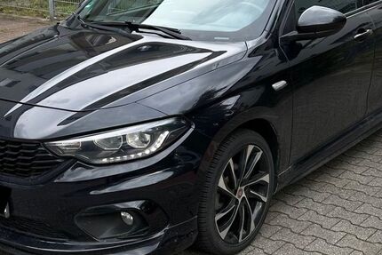 Fiat Tipo 58.000 km 12.500 &euro; Dortmund 44379