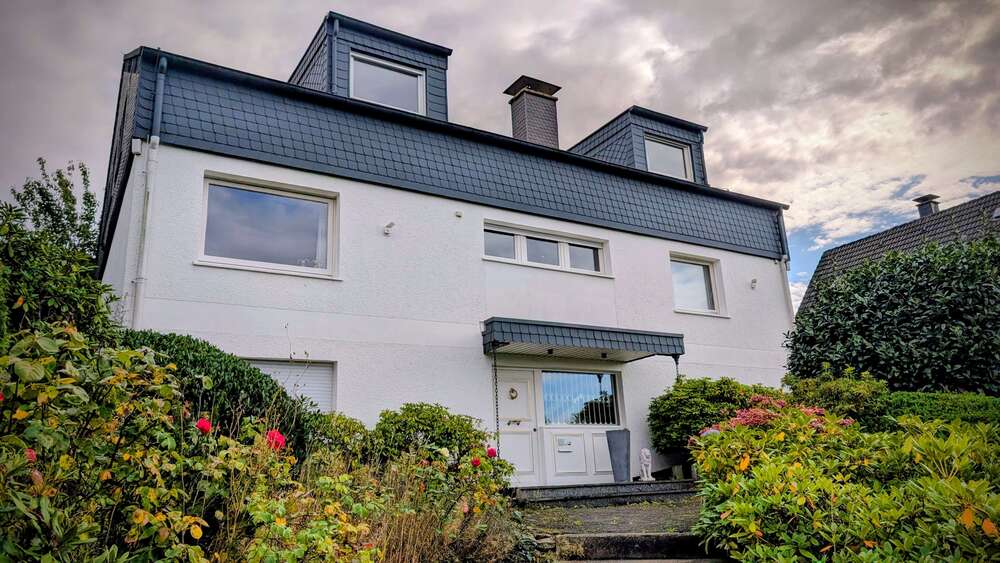 Einfamilienhaus Iserlohn Sümmern - 10 Zimmer, 210 m&sup2;, 490.000&euro; | Angebot:25193450